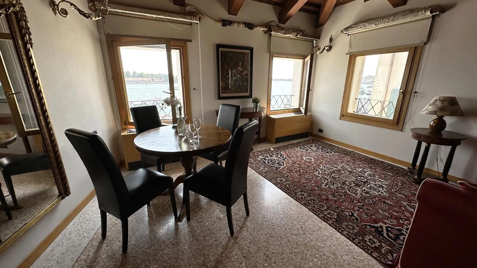 San Simeon Apartments Venice