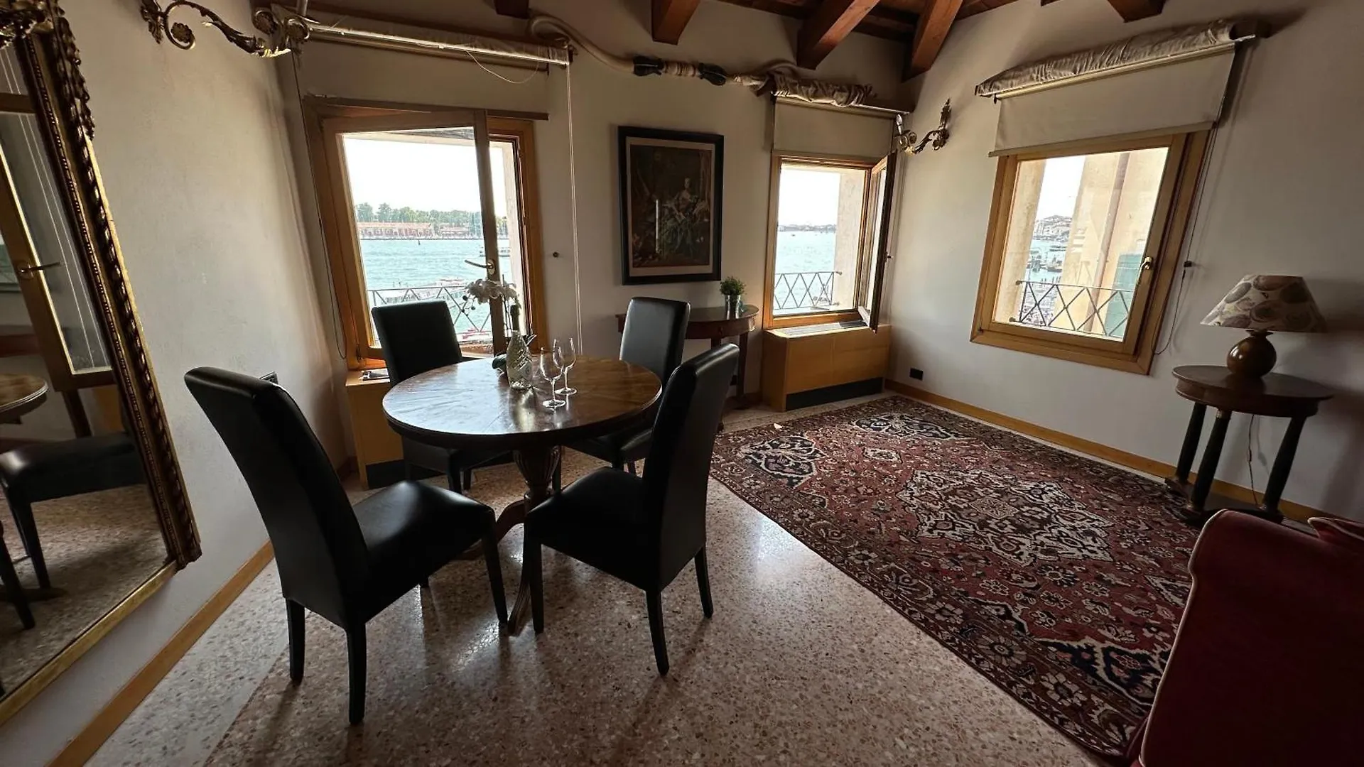 San Simeon Apartments Venice